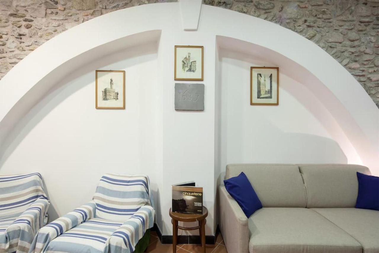 La Cantina Di Lorenza Vernazza Exteriör bild